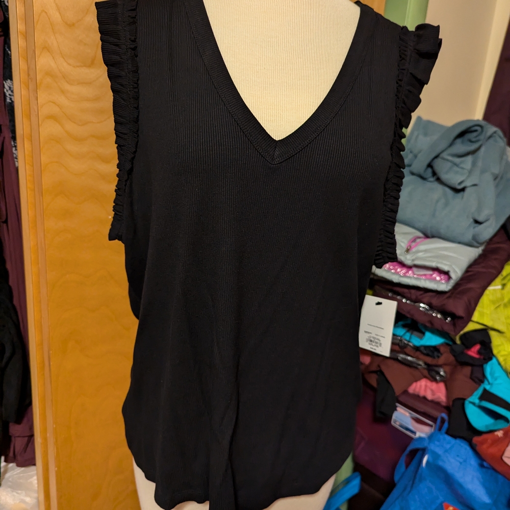 Elegant Black Sleeveless Top